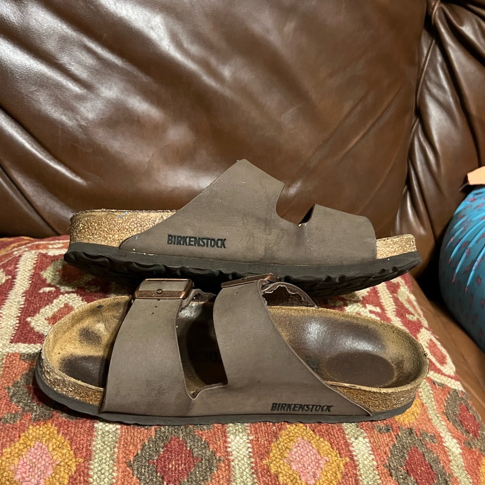 SOLD!! Sz 38 (7.5) ladies Birkenstock Arizona Sandals Mocha - Picture 1 of 13